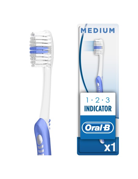 Oral-B Indicator 1°2°3 35mm Χειροκίνητη Οδοντόβουρτσα Μέτρια με Θήκη ΜΩΒ, 1 τεμάχιο